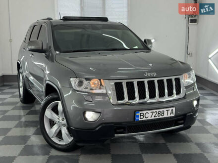 Джип Grand Cherokee 2011 у Трускавце на Automoto.ua Сірий Джип Grand Cherokee, об'ємом двигуна 3 л та пробігом 164 тис. км за 18599 $, фото 1 на Automoto.ua