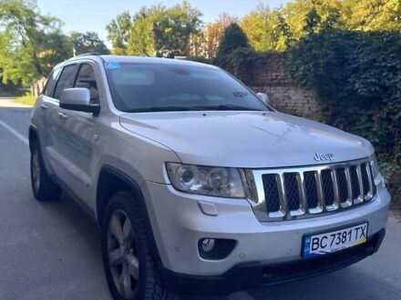 Сірий Джип Grand Cherokee, об'ємом двигуна 3 л та пробігом 207 тис. км за 13500 $, фото 1 на Automoto.ua