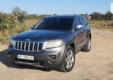 Джип Гранд Чероки 2011 в Николаеве на Automoto.ua Серый Джип Гранд Чероки, объемом двигателя 3.6 л и пробегом 323 тыс. км за 13000 $, фото 1 на Automoto.ua