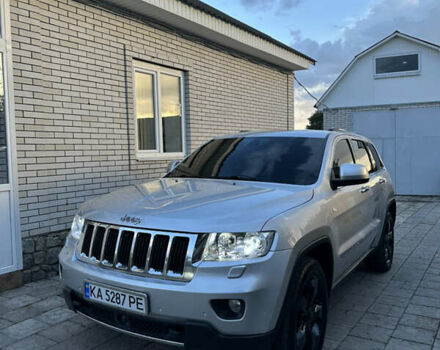 Сірий Джип Grand Cherokee, об'ємом двигуна 2.99 л та пробігом 188 тис. км за 15500 $, фото 1 на Automoto.ua