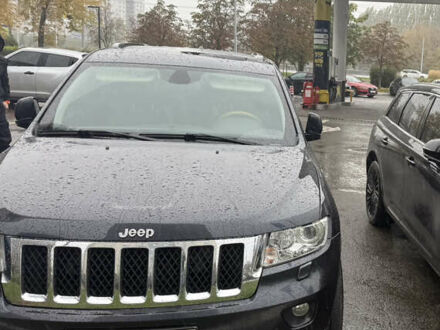 Сірий Джип Grand Cherokee, об'ємом двигуна 2.99 л та пробігом 300 тис. км за 14300 $, фото 1 на Automoto.ua