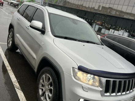 Серый Джип Гранд Чероки, объемом двигателя 2.99 л и пробегом 308 тыс. км за 15700 $, фото 1 на Automoto.ua