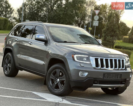 Сірий Джип Grand Cherokee, об'ємом двигуна 3 л та пробігом 190 тис. км за 15500 $, фото 1 на Automoto.ua