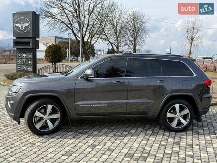 Джип Grand Cherokee 2013 у Тячеве на Automoto.ua Сірий Джип Grand Cherokee, об'ємом двигуна 2.99 л та пробігом 217 тис. км за 24999 $, фото 1 на Automoto.ua
