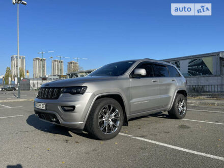 Сірий Джип Grand Cherokee, об'ємом двигуна 2.99 л та пробігом 98 тис. км за 29000 $, фото 1 на Automoto.ua