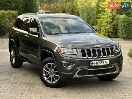 Джип Гранд Чероки 2014 в Одессе на Automoto.ua Серый Джип Гранд Чероки, объемом двигателя 3.6 л и пробегом 203 тыс. км за 20500 $, фото 1 на Automoto.ua