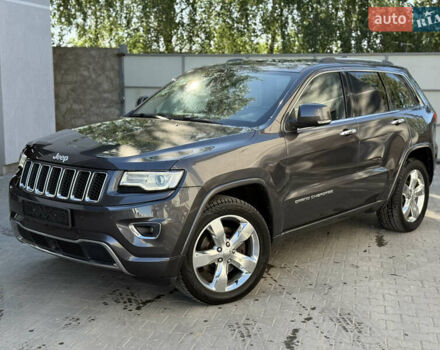 Сірий Джип Grand Cherokee, об'ємом двигуна 3 л та пробігом 197 тис. км за 23900 $, фото 1 на Automoto.ua