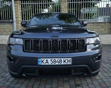 Серый Джип Гранд Чероки, объемом двигателя 3.6 л и пробегом 173 тыс. км за 17800 $, фото 1 на Automoto.ua