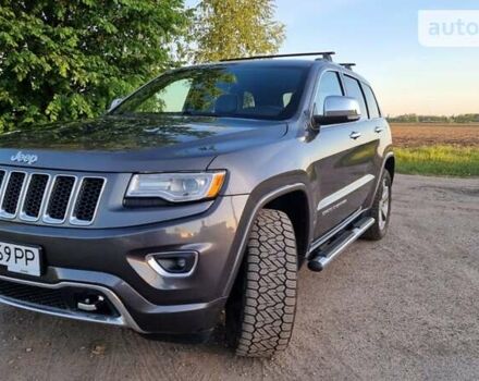 Сірий Джип Grand Cherokee, об'ємом двигуна 3 л та пробігом 189 тис. км за 23800 $, фото 1 на Automoto.ua