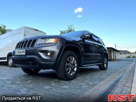 Джип Гранд Чероки 2015 в Киеве на Automoto.ua Серый Джип Гранд Чероки, объемом двигателя 3.6 л и пробегом 239 тыс. км за 18000 $, фото 1 на Automoto.ua