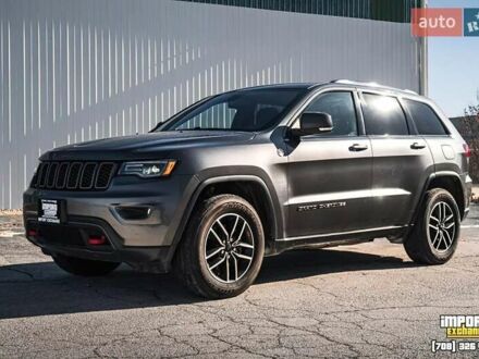 Джип Grand Cherokee 2016 у Полтаві на Automoto.ua Сірий Джип Grand Cherokee, об'ємом двигуна 3.6 л та пробігом 172 тис. км за 19600 $, фото 1 на Automoto.ua