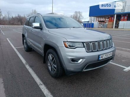 Сірий Джип Grand Cherokee, об'ємом двигуна 3.6 л та пробігом 111 тис. км за 25000 $, фото 1 на Automoto.ua