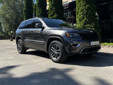 Сірий Джип Grand Cherokee, об'ємом двигуна 3.6 л та пробігом 40 тис. км за 26500 $, фото 1 на Automoto.ua