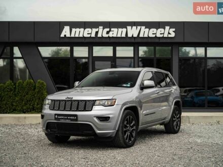 Сірий Джип Grand Cherokee, об'ємом двигуна 3.6 л та пробігом 44 тис. км за 26500 $, фото 1 на Automoto.ua