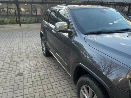 Серый Джип Гранд Чероки, объемом двигателя 3.6 л и пробегом 170 тыс. км за 24000 $, фото 1 на Automoto.ua