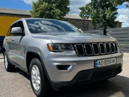 Джип Гранд Чероки 2017 в Киеве на Automoto.ua Серый Джип Гранд Чероки, объемом двигателя 3.6 л и пробегом 78 тыс. км за 22600 $, фото 1 на Automoto.ua