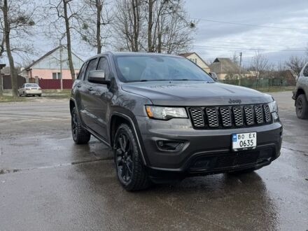 Сірий Джип Grand Cherokee, об'ємом двигуна 3.6 л та пробігом 190 тис. км за 21500 $, фото 1 на Automoto.ua