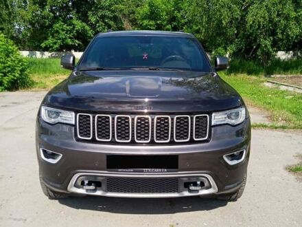Джип Гранд Чероки 2017 в Харькове на Automoto.ua Серый Джип Гранд Чероки, объемом двигателя 3 л и пробегом 44 тыс. км за 37900 $, фото 1 на Automoto.ua