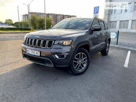 Сірий Джип Grand Cherokee, об'ємом двигуна 3.6 л та пробігом 105 тис. км за 20700 $, фото 1 на Automoto.ua