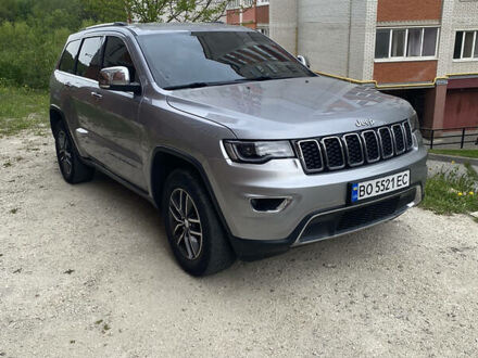 Серый Джип Гранд Чероки, объемом двигателя 3.6 л и пробегом 130 тыс. км за 26900 $, фото 1 на Automoto.ua