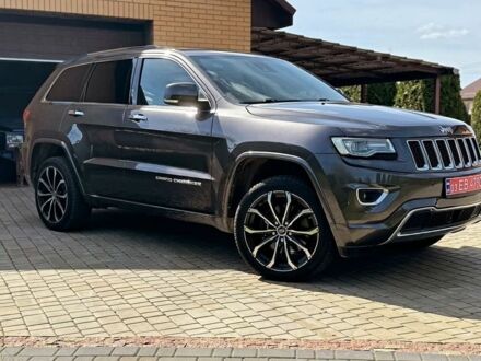 Сірий Джип Grand Cherokee, об'ємом двигуна 3 л та пробігом 198 тис. км за 23900 $, фото 1 на Automoto.ua