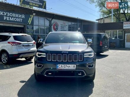 Джип Гранд Чероки 2018 в Киеве на Automoto.ua Серый Джип Гранд Чероки, объемом двигателя 3.6 л и пробегом 114 тыс. км за 26300 $, фото 1 на Automoto.ua
