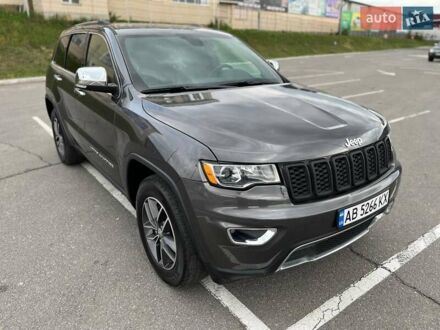 Сірий Джип Grand Cherokee, об'ємом двигуна 2.99 л та пробігом 150 тис. км за 28500 $, фото 1 на Automoto.ua