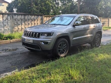 Джип Grand Cherokee 2019 у Києві на Automoto.ua Сірий Джип Grand Cherokee, об'ємом двигуна 3.6 л та пробігом 115 тис. км за 25500 $, фото 1 на Automoto.ua