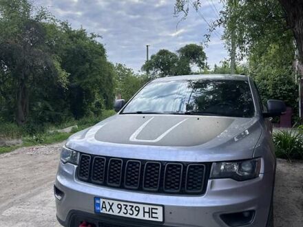 Сірий Джип Grand Cherokee, об'ємом двигуна 3.6 л та пробігом 93 тис. км за 35000 $, фото 1 на Automoto.ua