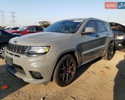 Джип Grand Cherokee 2020 у Львові на Automoto.ua Сірий Джип Grand Cherokee, об'ємом двигуна 6.4 л та пробігом 16 тис. км за 23000 $, фото 1 на Automoto.ua