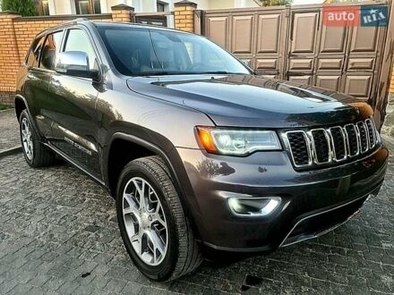 Сірий Джип Grand Cherokee, об'ємом двигуна 3.6 л та пробігом 44 тис. км за 27500 $, фото 1 на Automoto.ua