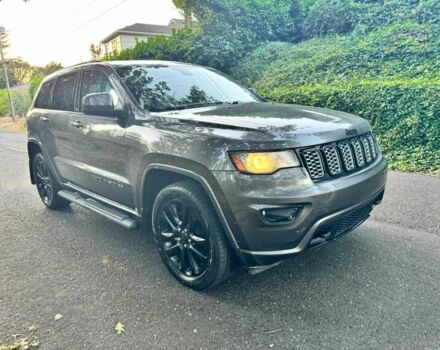 Джип Grand Cherokee 2020 у Запоріжжя на Automoto.ua Сірий Джип Grand Cherokee, об'ємом двигуна 3.6 л та пробігом 115 тис. км за 18471 $, фото 1 на Automoto.ua