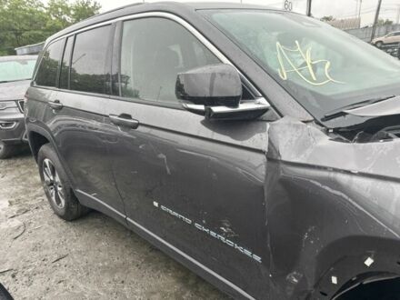 Сірий Джип Grand Cherokee, об'ємом двигуна 2 л та пробігом 72 тис. км за 31000 $, фото 1 на Automoto.ua
