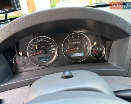 Синий Джип Гранд Чероки, объемом двигателя 5.65 л и пробегом 198 тыс. км за 11500 $, фото 10 на Automoto.ua