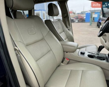 Синий Джип Гранд Чероки, объемом двигателя 2.99 л и пробегом 183 тыс. км за 15500 $, фото 50 на Automoto.ua