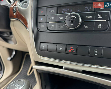 Синий Джип Гранд Чероки, объемом двигателя 2.99 л и пробегом 183 тыс. км за 15500 $, фото 64 на Automoto.ua