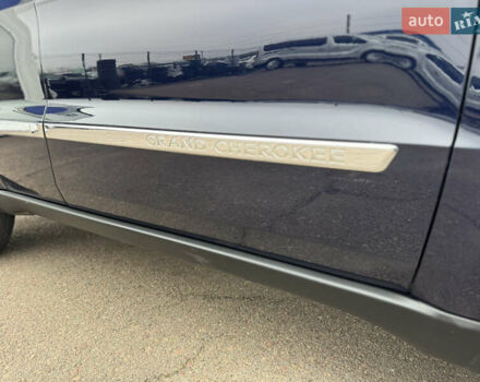 Синий Джип Гранд Чероки, объемом двигателя 2.99 л и пробегом 183 тыс. км за 15500 $, фото 24 на Automoto.ua