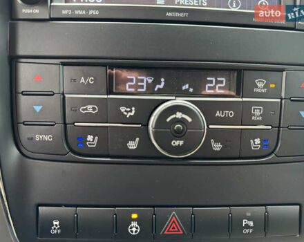 Синий Джип Гранд Чероки, объемом двигателя 2.99 л и пробегом 183 тыс. км за 15500 $, фото 81 на Automoto.ua