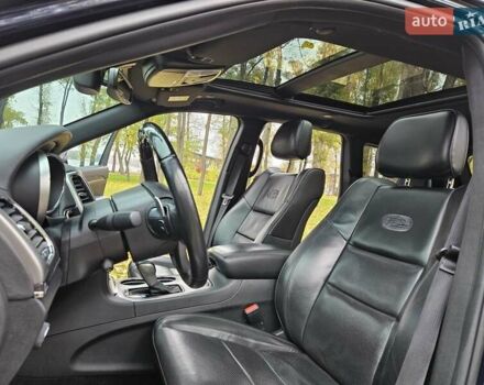Джип Гранд Чероки 2018 в Киеве на Automoto.ua Синий Джип Гранд Чероки, объемом двигателя 3 л и пробегом 167 тыс. км за 25990 $, фото 16 на Automoto.ua