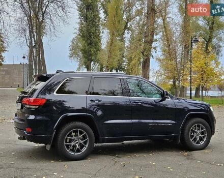 Джип Гранд Чероки 2018 в Киеве на Automoto.ua Синий Джип Гранд Чероки, объемом двигателя 3 л и пробегом 167 тыс. км за 25990 $, фото 43 на Automoto.ua