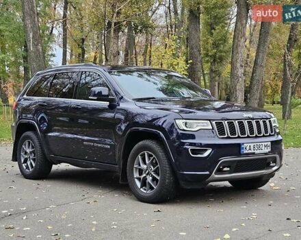 Джип Гранд Чероки 2018 в Киеве на Automoto.ua Синий Джип Гранд Чероки, объемом двигателя 3 л и пробегом 167 тыс. км за 25990 $, фото 1 на Automoto.ua