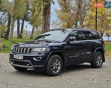 Джип Гранд Чероки 2018 в Киеве на Automoto.ua Синий Джип Гранд Чероки, объемом двигателя 3 л и пробегом 167 тыс. км за 25990 $, фото 9 на Automoto.ua