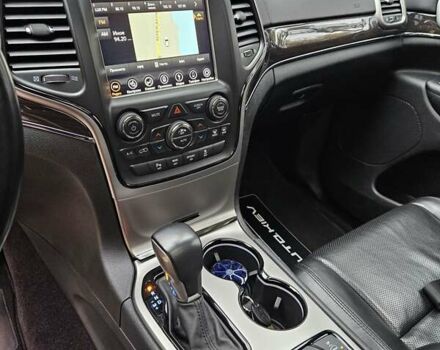 Джип Гранд Чероки 2018 в Киеве на Automoto.ua Синий Джип Гранд Чероки, объемом двигателя 3 л и пробегом 167 тыс. км за 25990 $, фото 20 на Automoto.ua