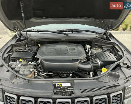 Джип Гранд Чероки 2019 в Черкассах на Automoto.ua Синий Джип Гранд Чероки, объемом двигателя 3.6 л и пробегом 127 тыс. км за 28500 $, фото 13 на Automoto.ua