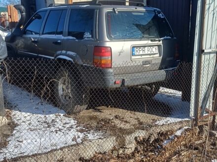 Джип Гранд Чероки 1998 в Днепре (Днепропетровске) на Automoto.ua Синий Джип Гранд Чероки, объемом двигателя 0 л и пробегом 340 тыс. км за 2680 $, фото 1 на Automoto.ua