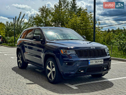 Джип Grand Cherokee 2014 у Вінниці на Automoto.ua Синій Джип Grand Cherokee, об'ємом двигуна 3.6 л та пробігом 175 тис. км за 18900 $, фото 1 на Automoto.ua