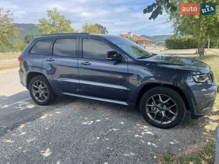 Джип Grand Cherokee 2019 у Долине на Automoto.ua Синій Джип Grand Cherokee, об'ємом двигуна 3.6 л та пробігом 107 тис. км за 29750 $, фото 1 на Automoto.ua