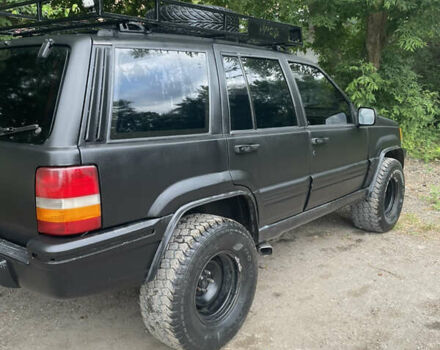 Зелений Джип Grand Cherokee, об'ємом двигуна 3 л та пробігом 2 тис. км за 6900 $, фото 1 на Automoto.ua