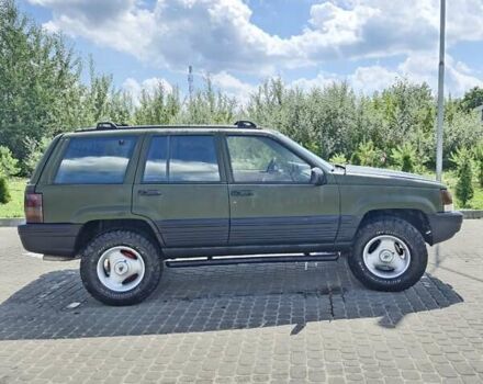 Зеленый Джип Гранд Чероки, объемом двигателя 4 л и пробегом 700 тыс. км за 6000 $, фото 8 на Automoto.ua