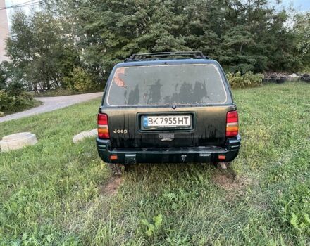 Джип Гранд Чероки 1994 в Харькове на Automoto.ua Зеленый Джип Гранд Чероки, объемом двигателя 2.5 л и пробегом 385 тыс. км за 3750 $, фото 4 на Automoto.ua